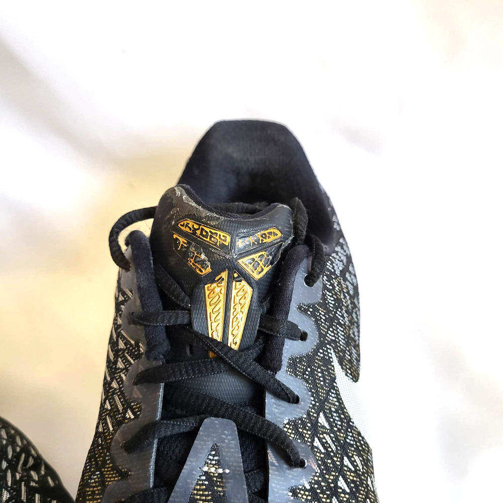 Nike Mamba Instinct Athletic Shoes Gold Silver size 8 - Picture 2 of 8